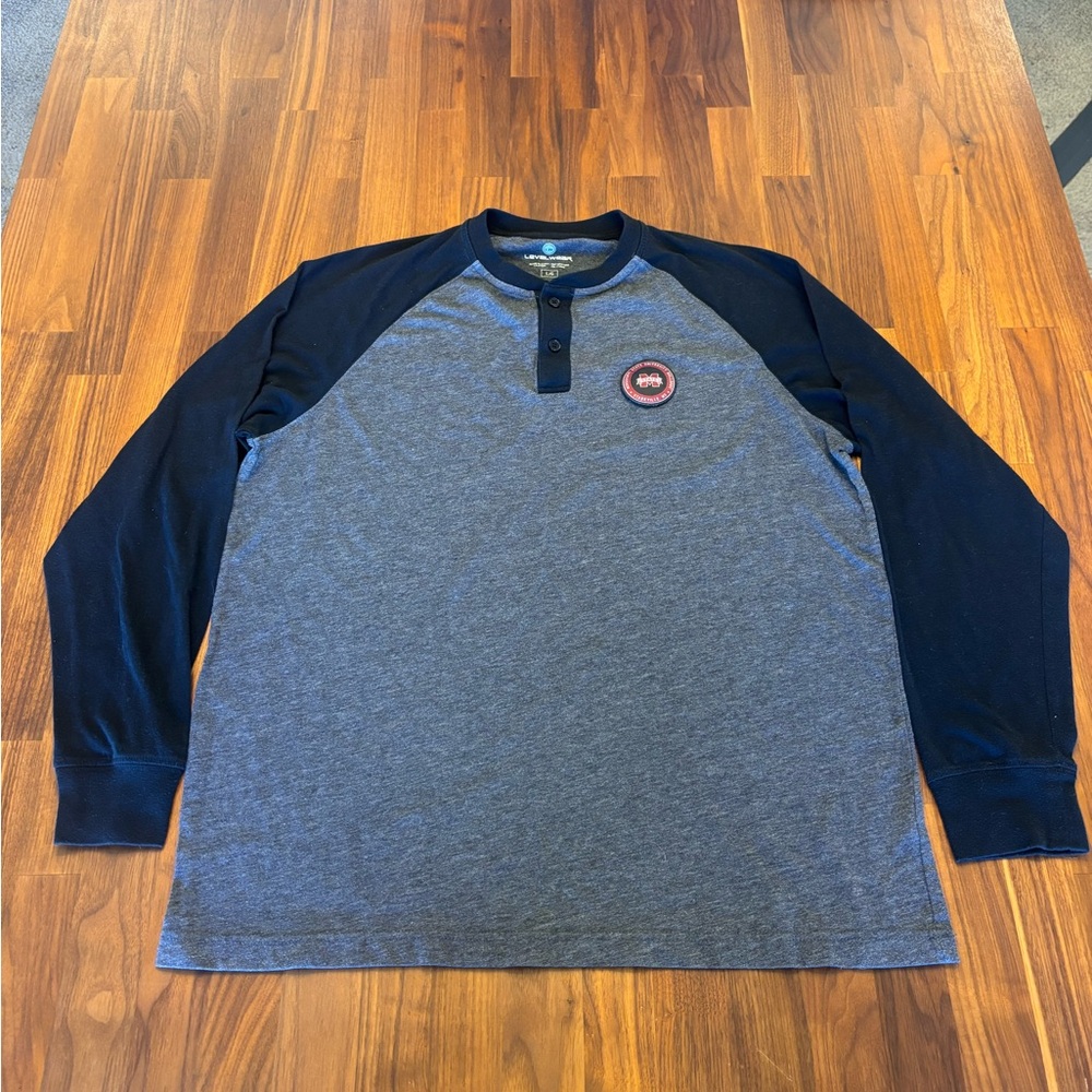 Men’s long sleeve baseball T-shirt